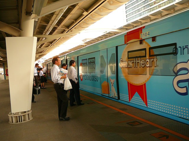 Skytrain Bangkok metro