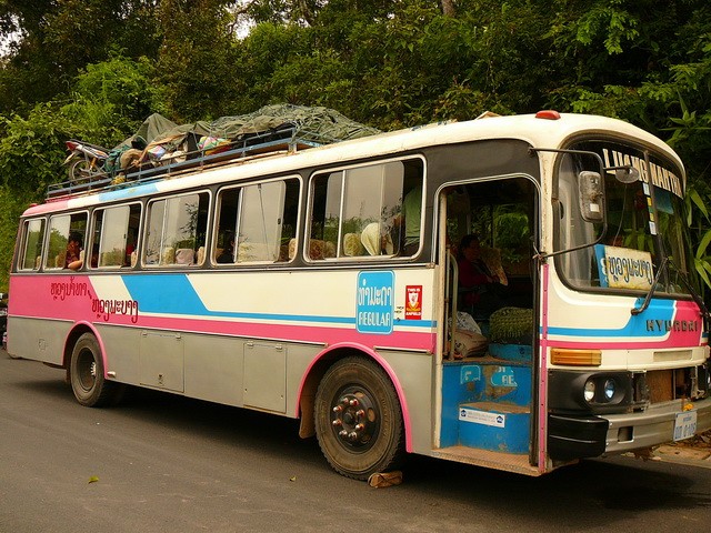 Автобусы в Лаосе
