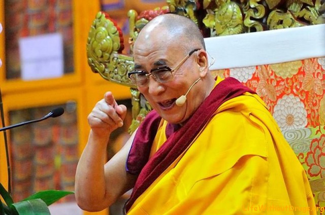 Уроки Далай-ламы в Дарамсале
