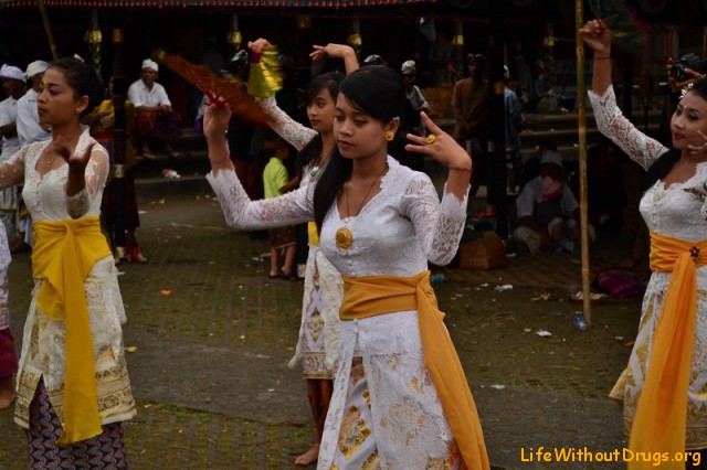 Балийские танцы фото