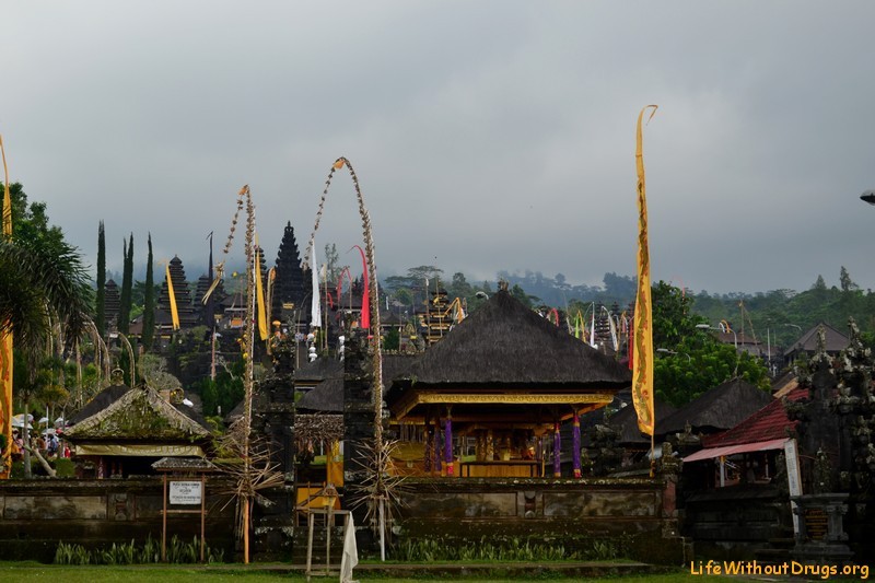 храмы Бали фото - Храм Бесаких в полной красе