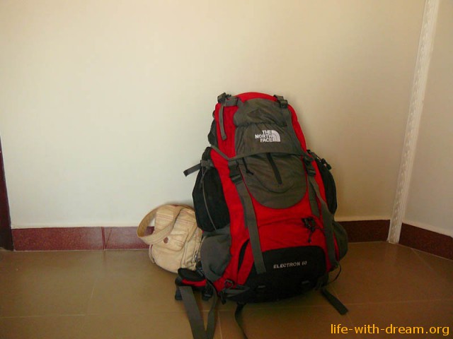 bags-in-travel-1340577