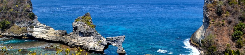 Остров Нуса Пенида – остров девственной красоты и разбитых дорог.