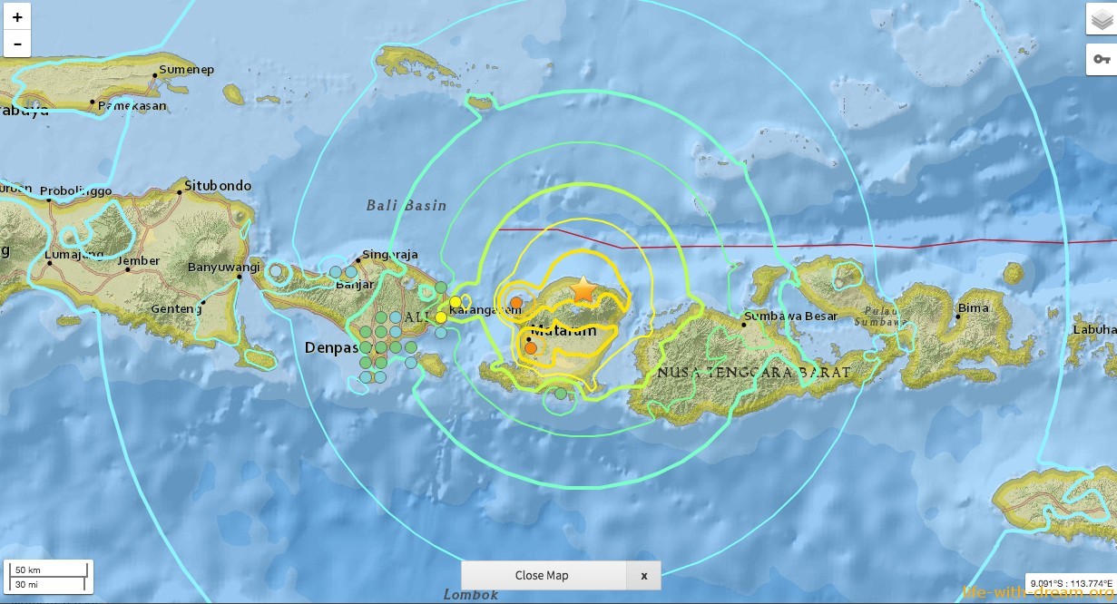 Землетрясение на Бали. Опасно ли ехать на райский остров?